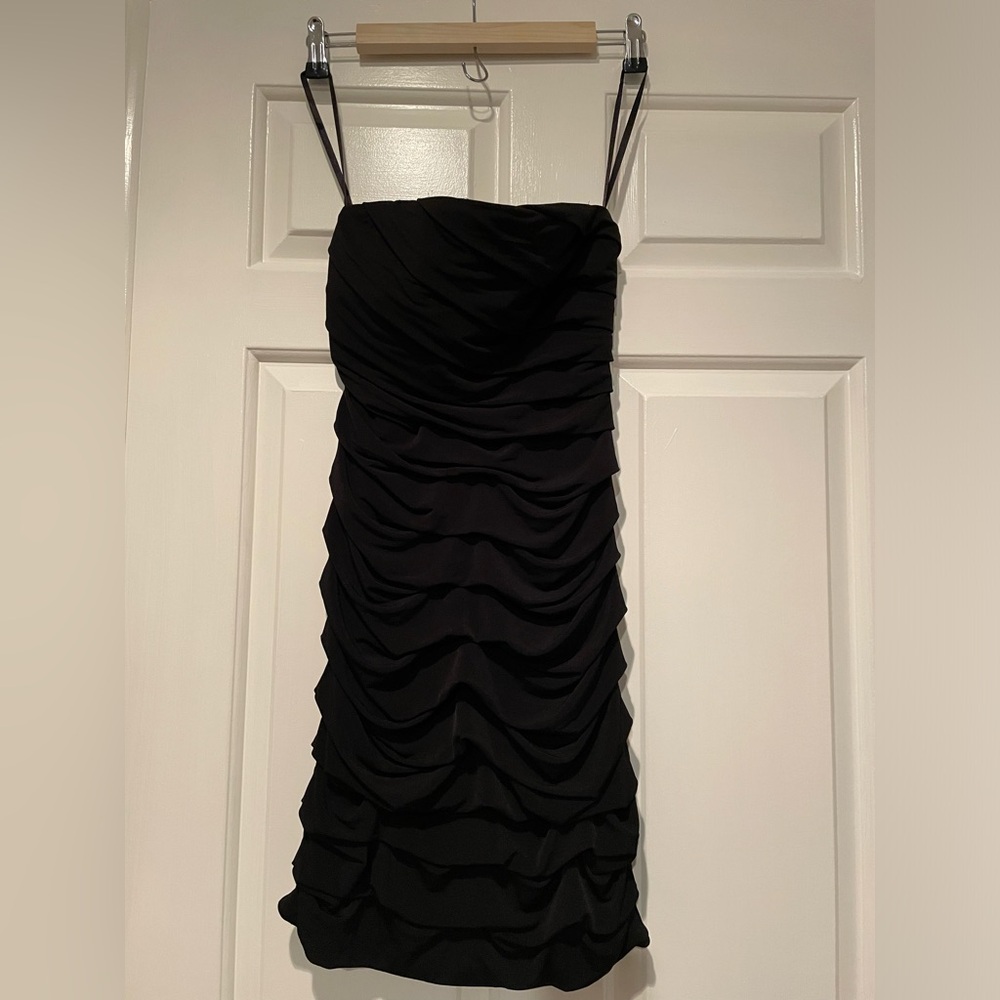 Y2K Black Ruffled Strapless Mini Dress